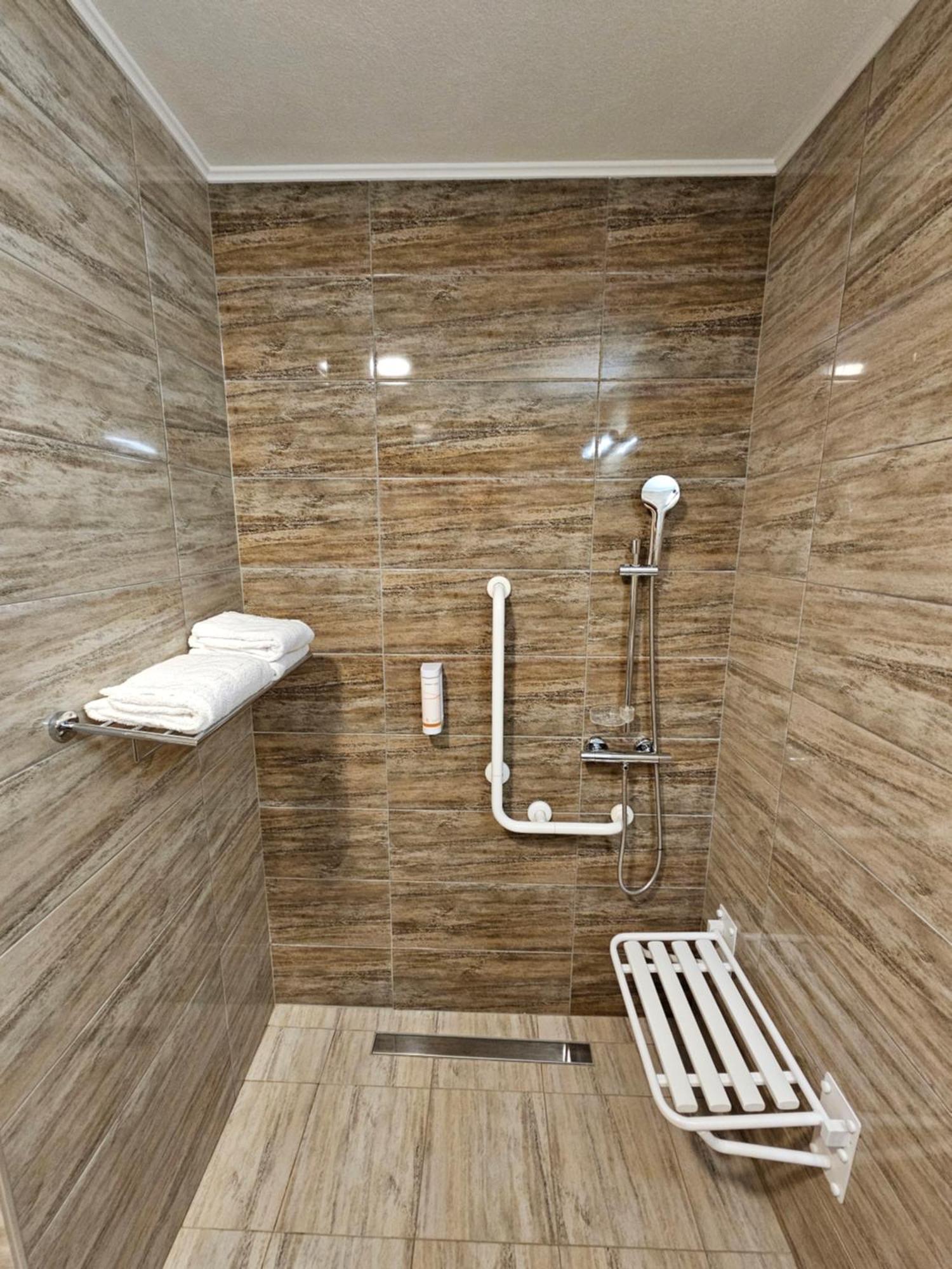 Panorama Boutique Hotel Sfântu-Gheorghe Buitenkant foto