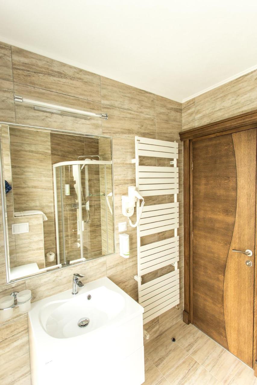 Panorama Boutique Hotel Sfântu-Gheorghe Buitenkant foto